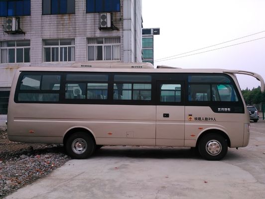 China Safetly de Diesel Sterreis vervoert Duurzame 30 Passenger Van With Manual Versnellingsbak per bus leverancier